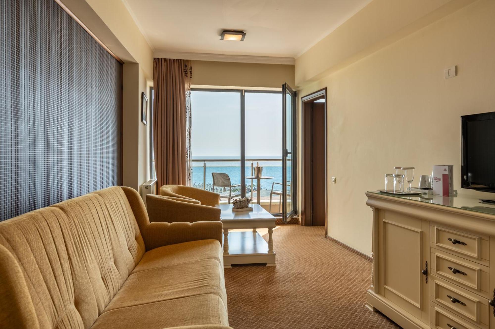 Hotel Hawaii Мамая Екстер'єр фото